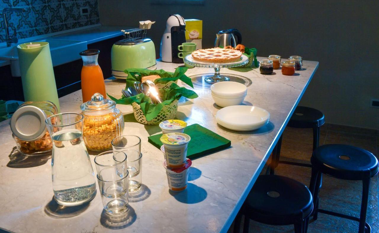 La Riggiola Bed & Breakfast Salerno Bagian luar foto